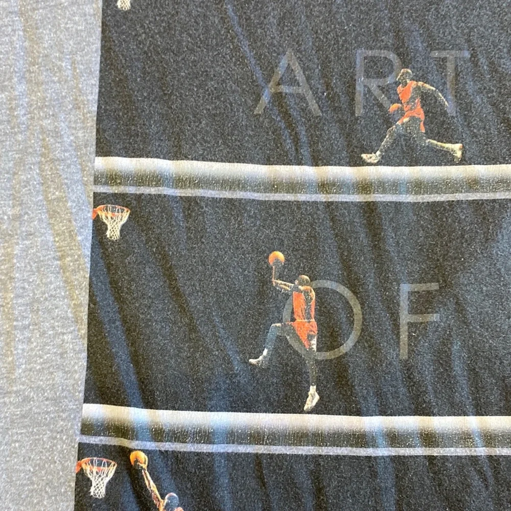 Jordan graphic logo T-shirt that out of the point size large past shipping_8